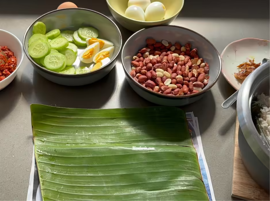 Malaysian Nasi lemak bungkus Coconut milk Rice
