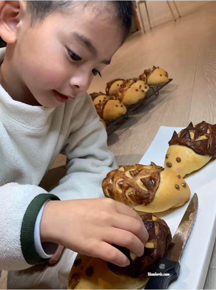 How to Make Cute and Delicious Porcupine Hedgehog Bread 3 porcupine hedgehog bread
