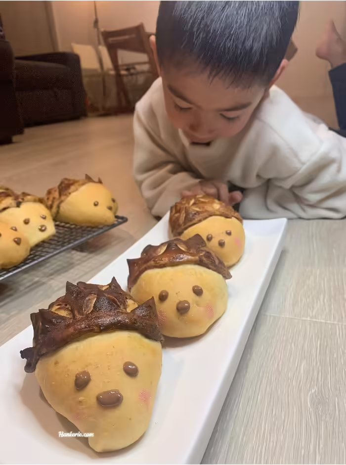 How to Make Cute and Delicious Porcupine Hedgehog Bread 8 porcupine hedgehog bread